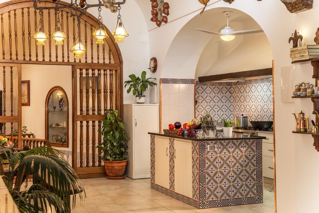Villa Oliviero ポジターノ 部屋 写真